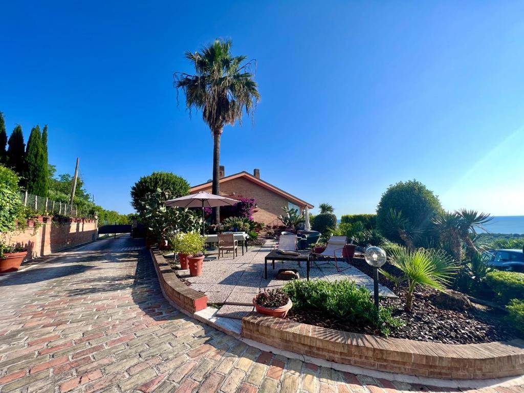 B&B La Casa di Era Porto San Giorgio Bagian luar foto