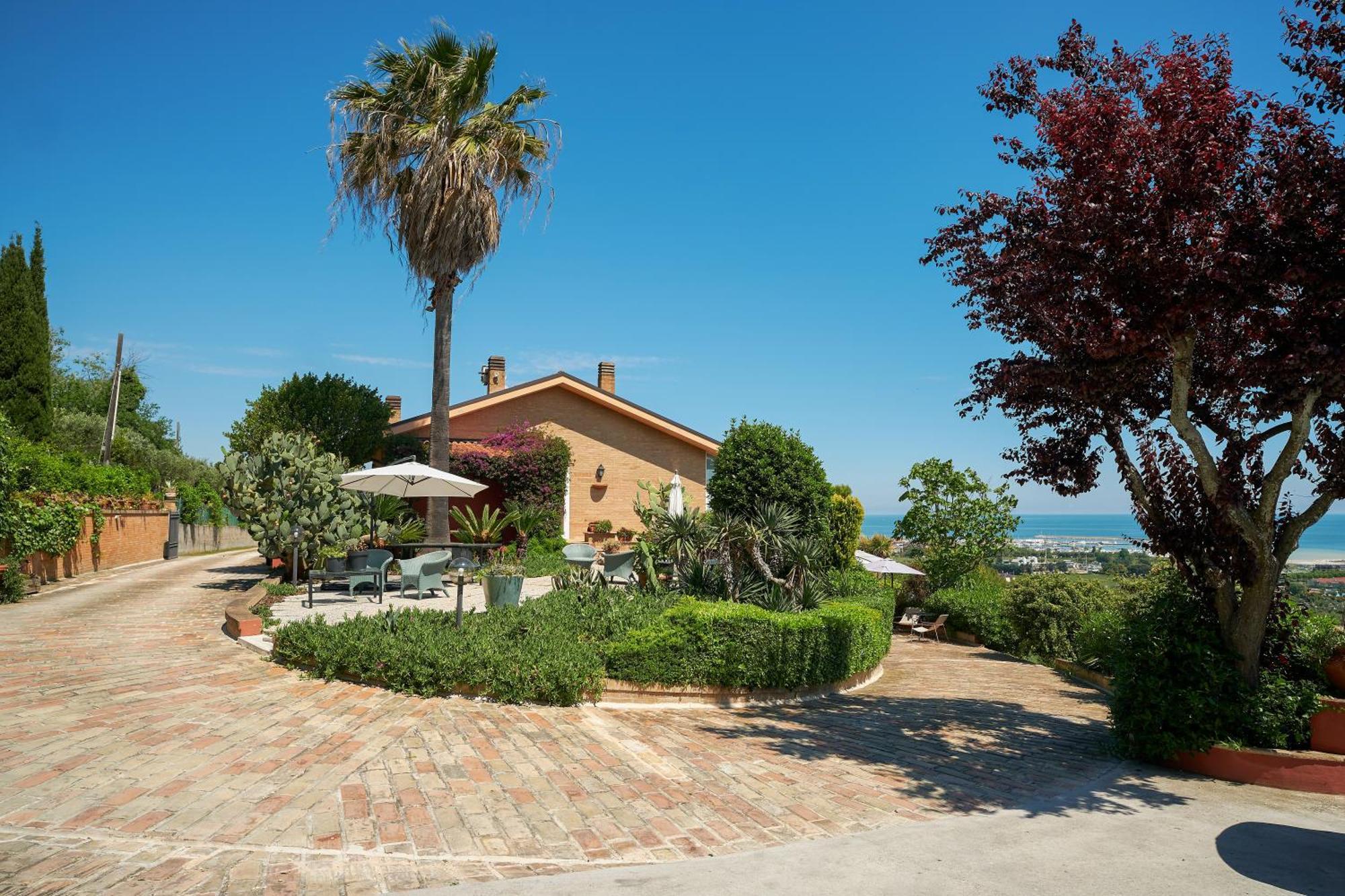 B&B La Casa di Era Porto San Giorgio Bagian luar foto