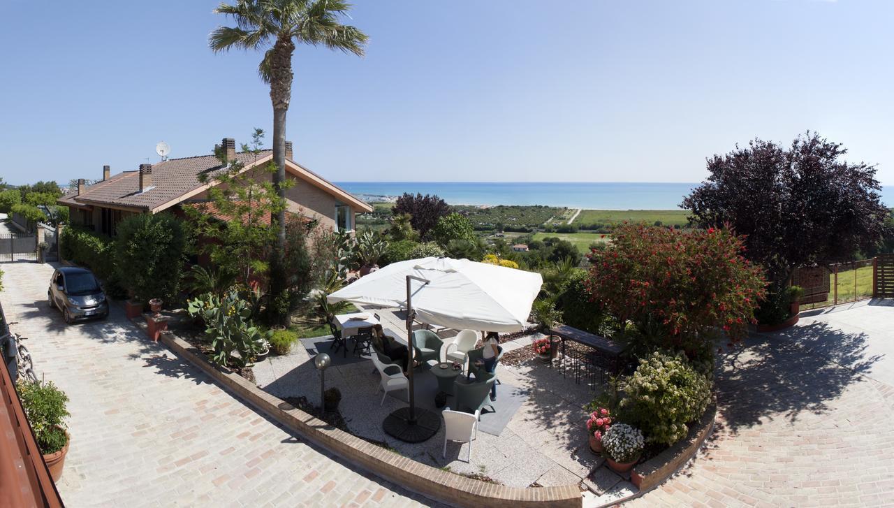B&B La Casa di Era Porto San Giorgio Bagian luar foto